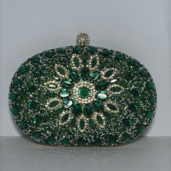 NEW RAMLA BAG IN GORGEOUS GREEN - Picture 1 of 6